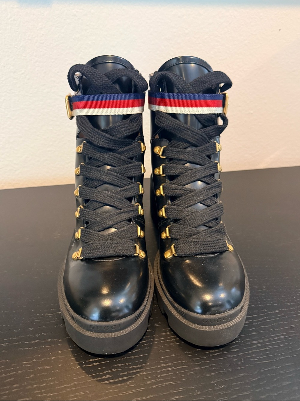 Gucci Black Leather Lace-Up Lug Sole Ankle Boots with Red-White-Blue Strap - Picture 5 of 8